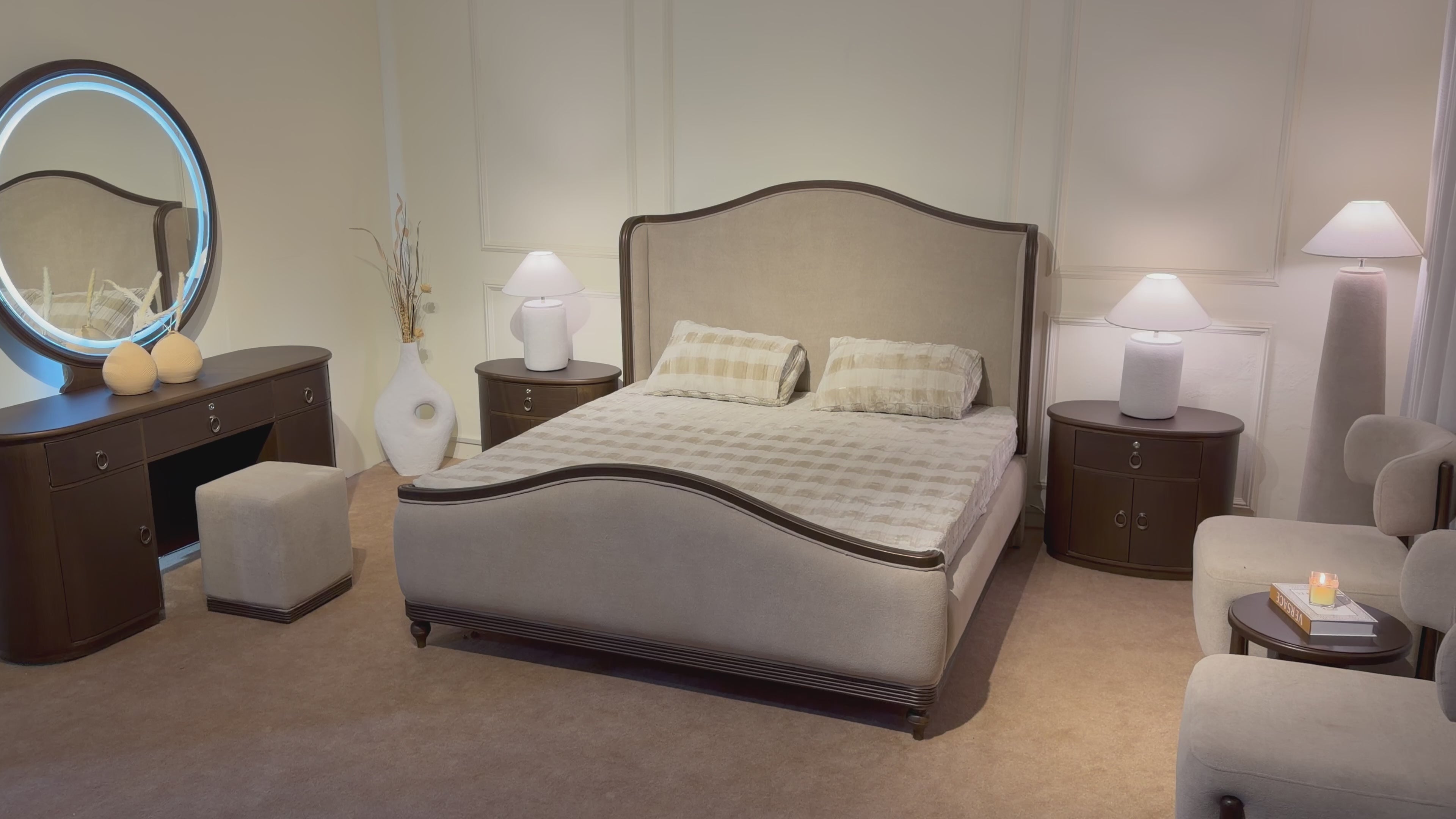 Load video: ÉLITE Bed Set